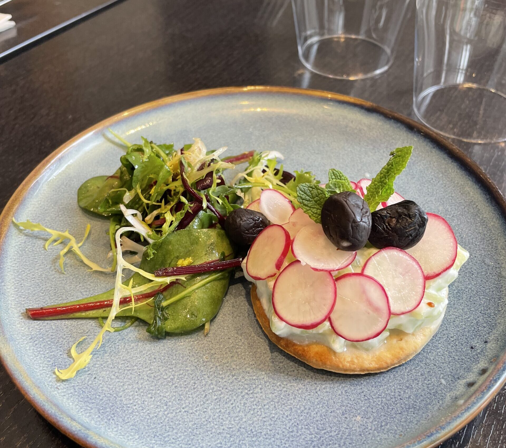 Tarte Fine au Tzatziki à la Menthe · Part-Dieu, L'Esprit Bistrot