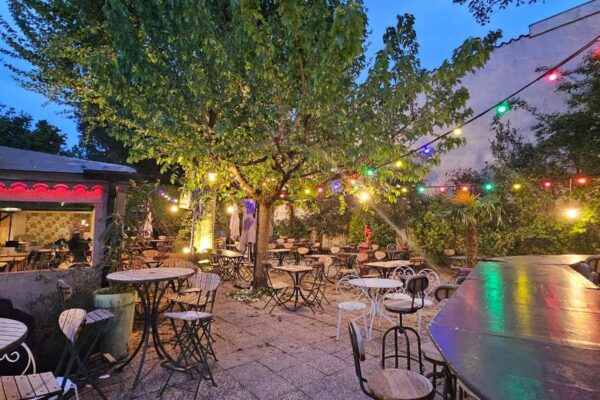 Notre terrasse de nuit · Campagne, L'Esprit Bistrot